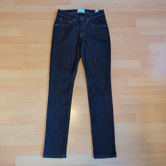 Duer Women’s Slim Straight Leg All-Weather Denim Jeans - Picture 3 of 15